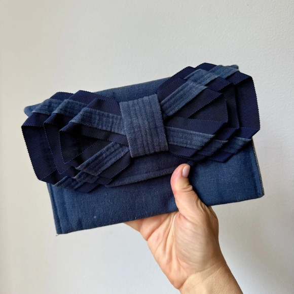 Navy Clutch with Triple Bow Detail - Picture 1 of 4